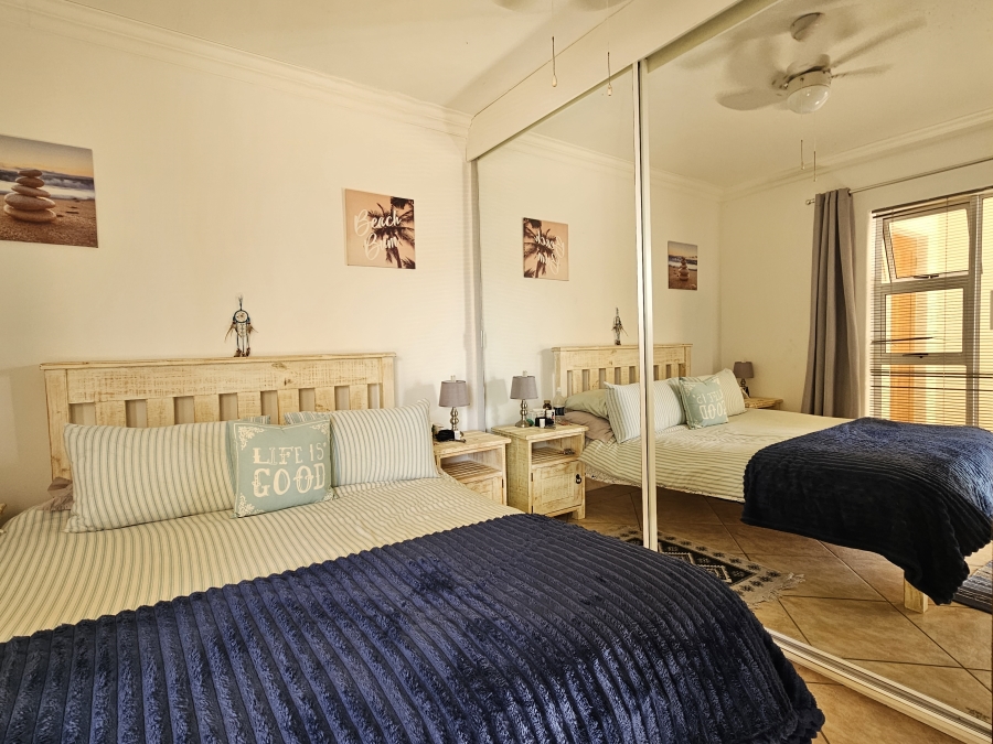 2 Bedroom Property for Sale in Jeffreys Bay Central Eastern Cape